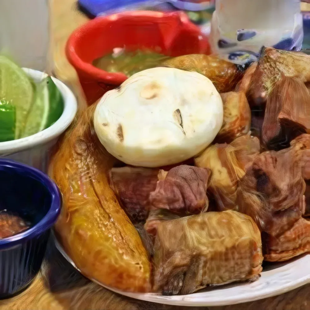 Chicharrón con arepa