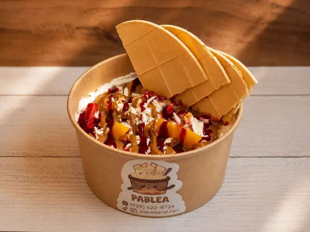 Pablea bowl with oblea wafers and fruit